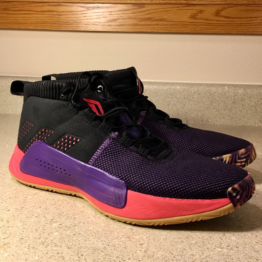 Adidas Dame 5